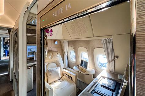 Emirates first class still wows: Fully enclosed suites .